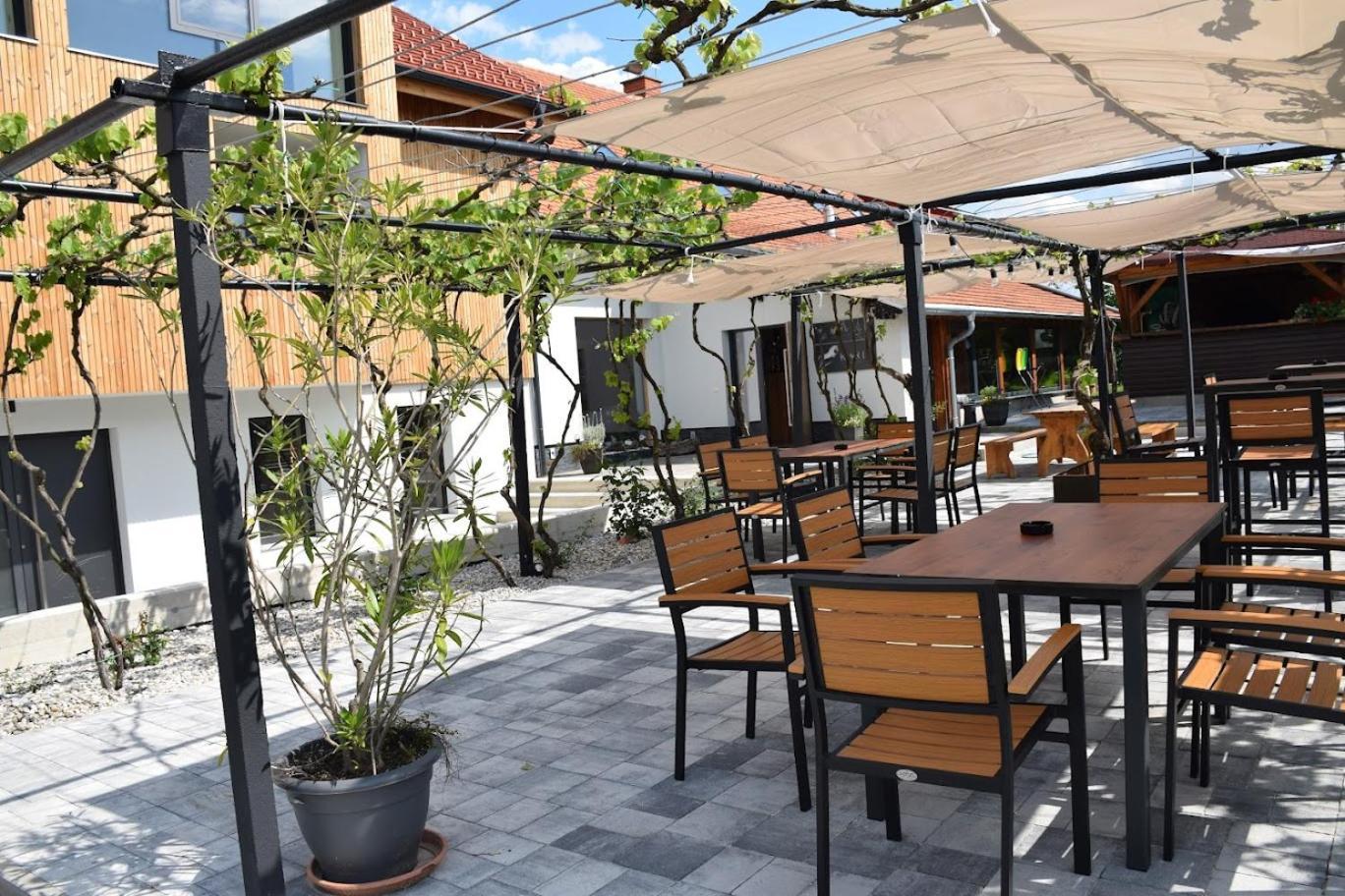 Hotel Frost Maribor Luaran gambar